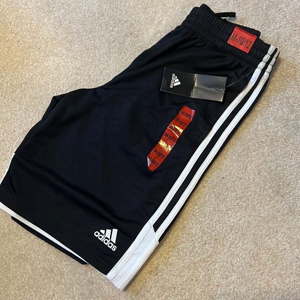 New Adidas Stripes Shorts